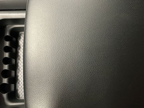 Used 2023 RAM 1500 Big Horn AWD/4WD image 19