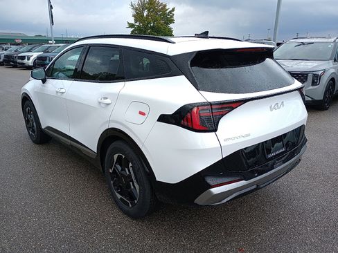 New 2026 Kia Sportage SX image 5