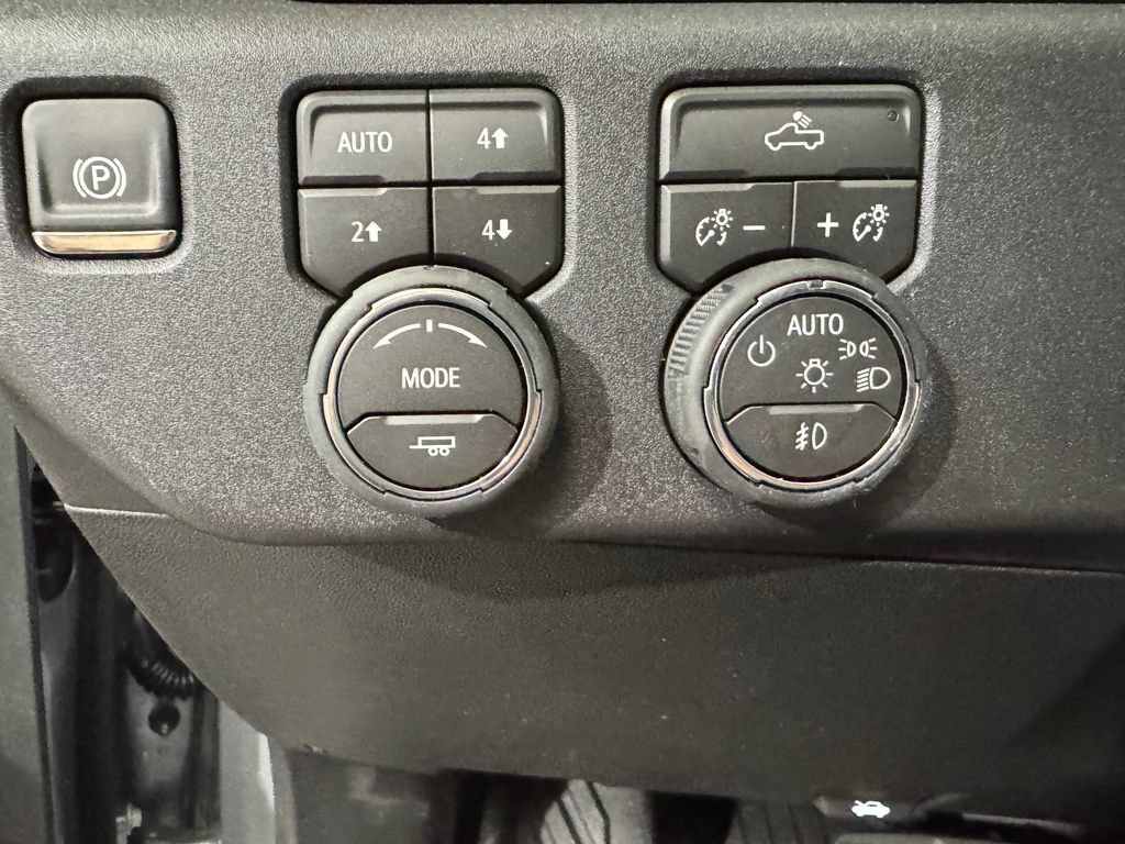 New 2026 Chevrolet Silverado 1500 RST w/ Z71 Off-Road Package AWD/4WD image 20