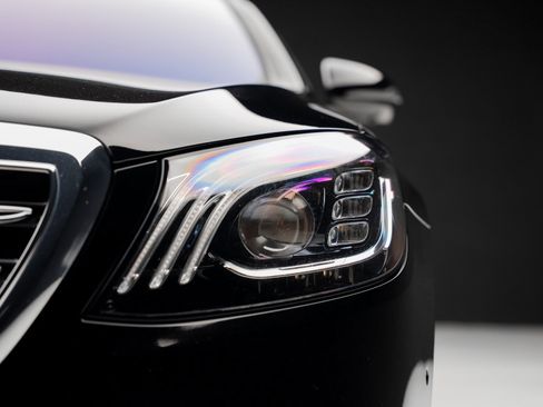 Used 2020 Mercedes-Benz S 450 Sedan image 9