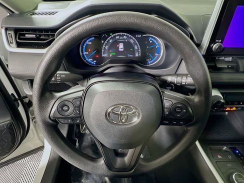 Certified 2024 Toyota RAV4 XLE image 11