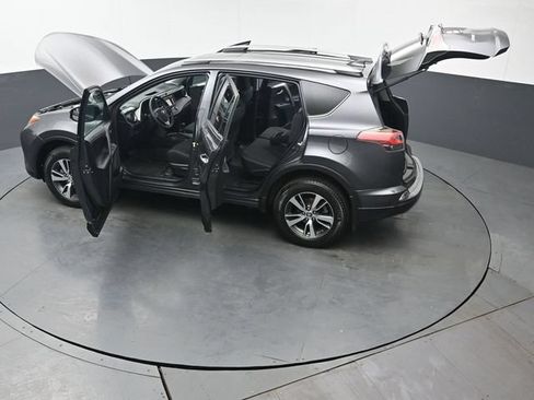 Certified 2018 Toyota RAV4 XLE w/ Plus Extra Value Package AWD/4WD image 46