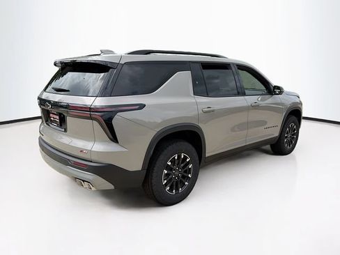 New 2026 Chevrolet Traverse Z71 w/ Driver Confidence Package AWD/4WD image 6