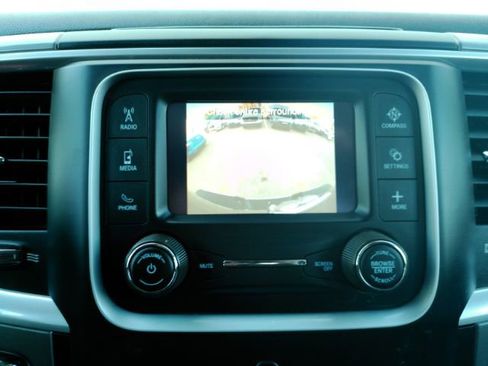 Used 2024 RAM 1500 Classic SLT image 8