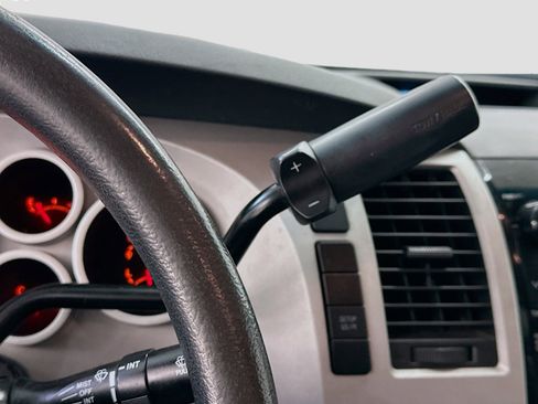 Used 2008 Toyota Tundra 4x4 Double Cab image 23