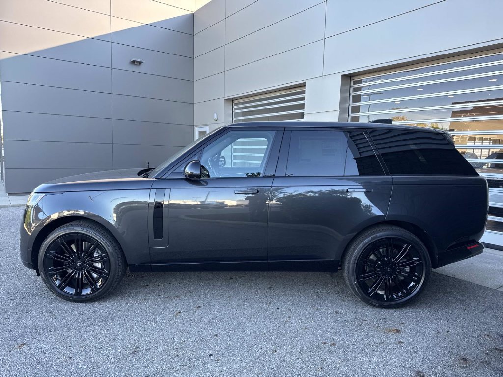 New 2027 Land Rover Range Rover SE AWD/4WD image 4