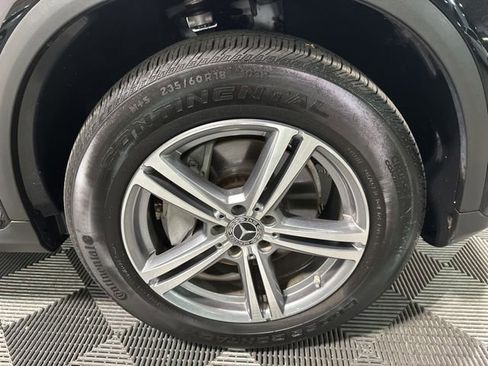 Used 2021 Mercedes-Benz GLC 300 4MATIC image 31