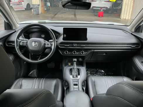 Used 2023 Honda HR-V EX-L image 16