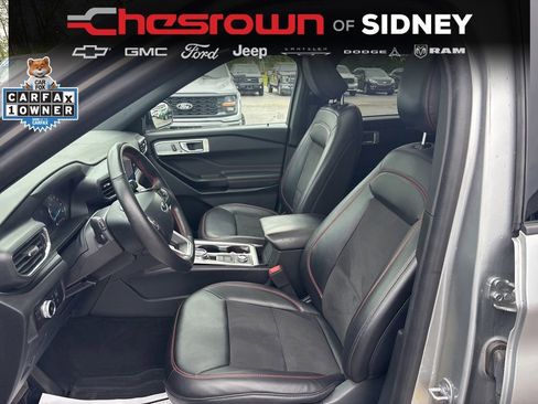 Used 2023 Ford Explorer ST-Line AWD/4WD image 25
