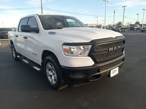 Used 2019 RAM 1500 Tradesman w/ Tradesman Group image 2