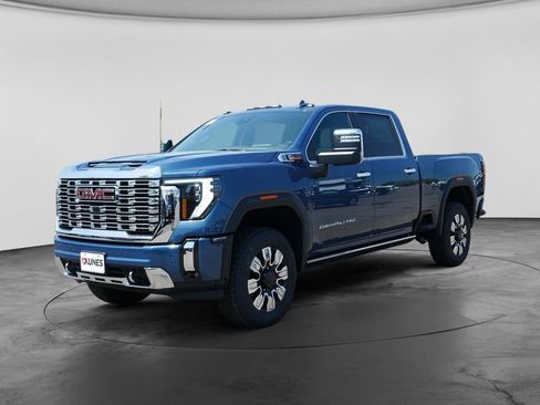 New 2026 GMC Sierra 3500 Denali w/ Denali Reserve Package AWD/4WD image 2