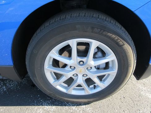 Used 2024 Chevrolet Equinox LT image 9