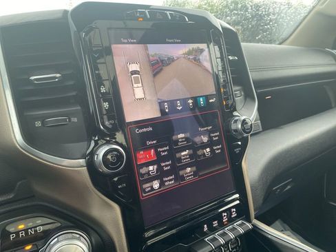 Used 2019 RAM 1500 Laramie AWD/4WD image 35