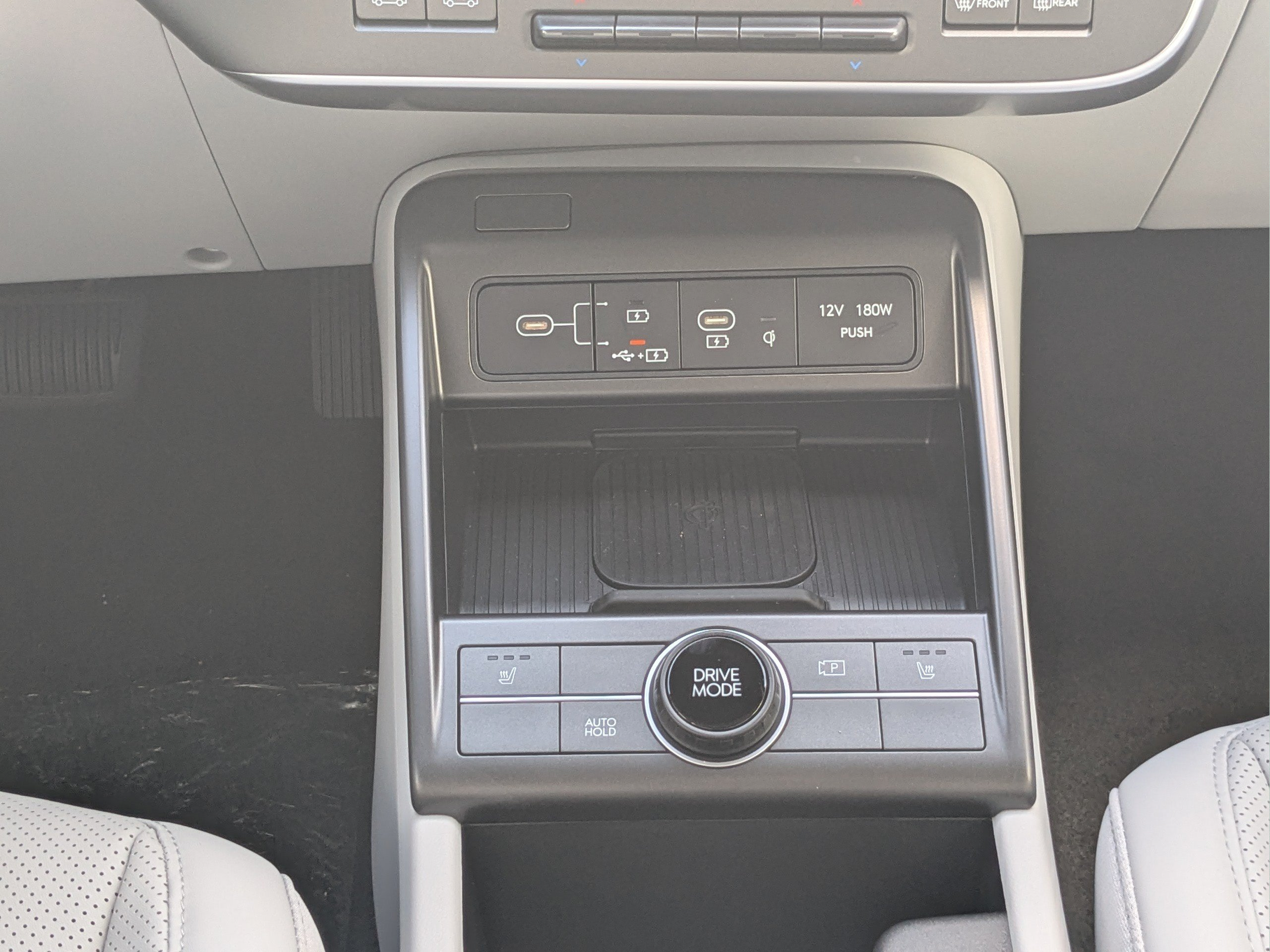 New 2026 Hyundai Kona SEL Premium FWD image 18