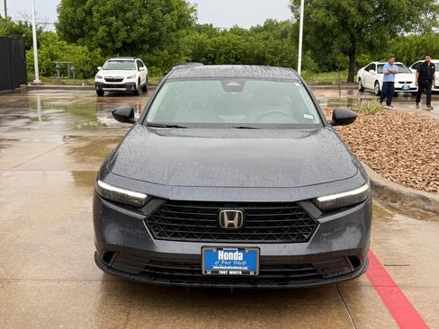 Used 2025 Honda Accord SE image 8