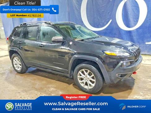 Used 2016 Jeep Cherokee Trailhawk w/ Comfort & Convenience Group AWD/4WD image 5