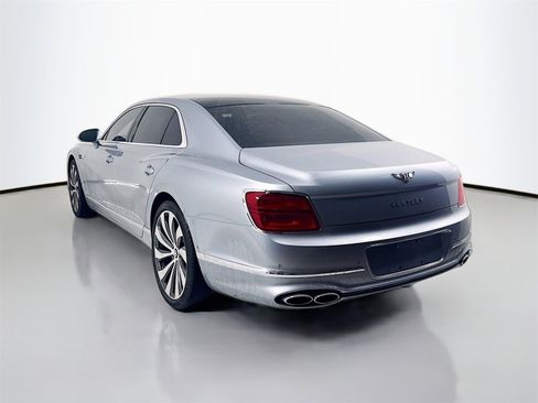 Certified 2022 Bentley Flying Spur V8 image 3