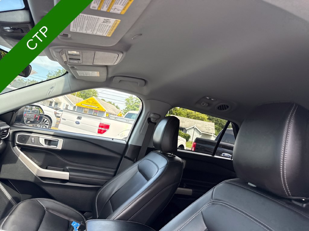 Used 2023 Ford Explorer XLT w/ Equipment Group 202A AWD/4WD image 21