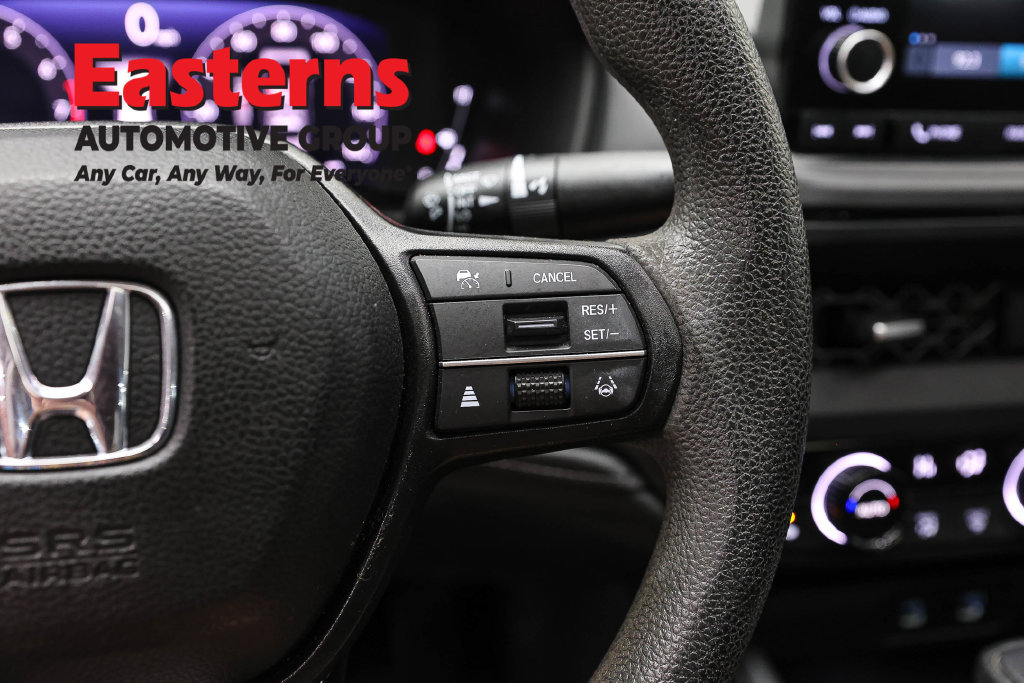 Used 2023 Honda Accord EX image 17