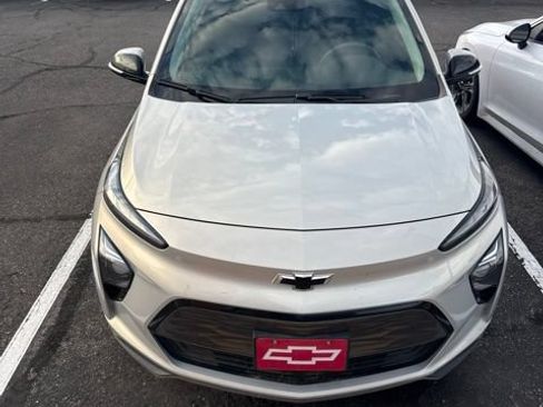 Used 2023 Chevrolet Bolt EUV LT w/ Driver Confidence Package FWD image 13