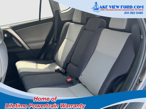 Used 2015 Toyota RAV4 XLE AWD/4WD image 34