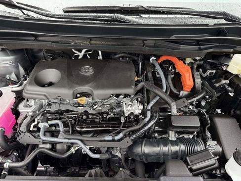 Used 2026 Toyota Sienna Platinum image 30