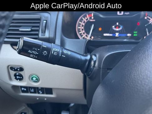 Used 2018 Honda Pilot Touring image 17