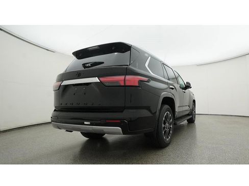 Used 2024 Toyota Sequoia Limited w/ Tow Technology Package AWD/4WD image 47