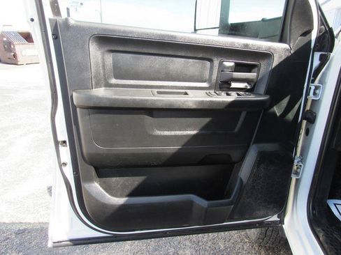 Used 2022 RAM 3500 Tradesman w/ Chrome Appearance Group AWD/4WD image 35