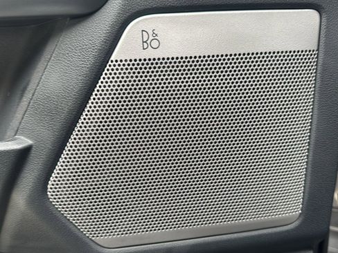 Used 2021 Ford F150 Lariat w/ Equipment Group 502A High image 21