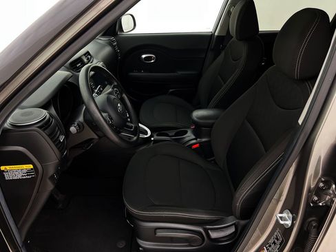 Used 2019 Kia Soul w/ Option Group 020 image 11