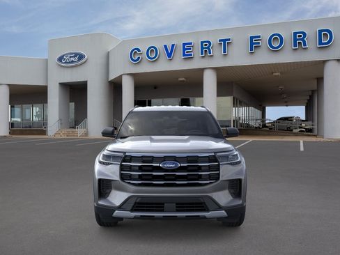 New 2026 Ford Explorer Active RWD image 6