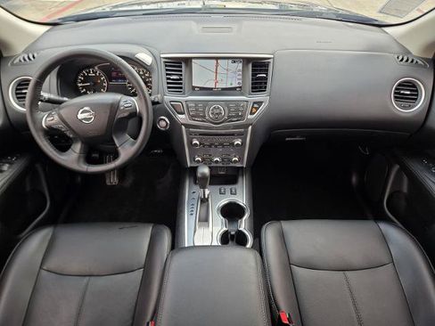 Certified 2020 Nissan Pathfinder SL FWD image 13