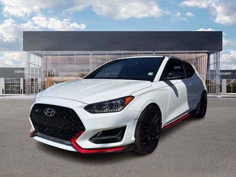 Used 2021 Hyundai Veloster N image 1