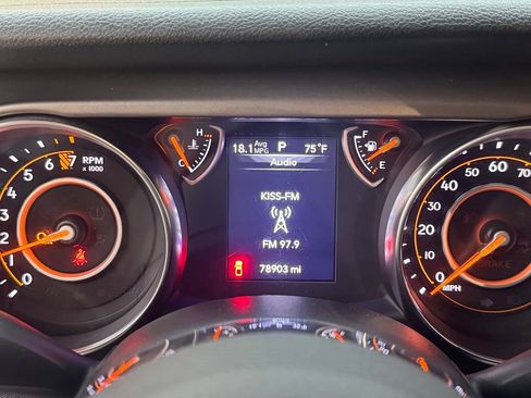 Used 2020 Jeep Gladiator Sport AWD/4WD image 21