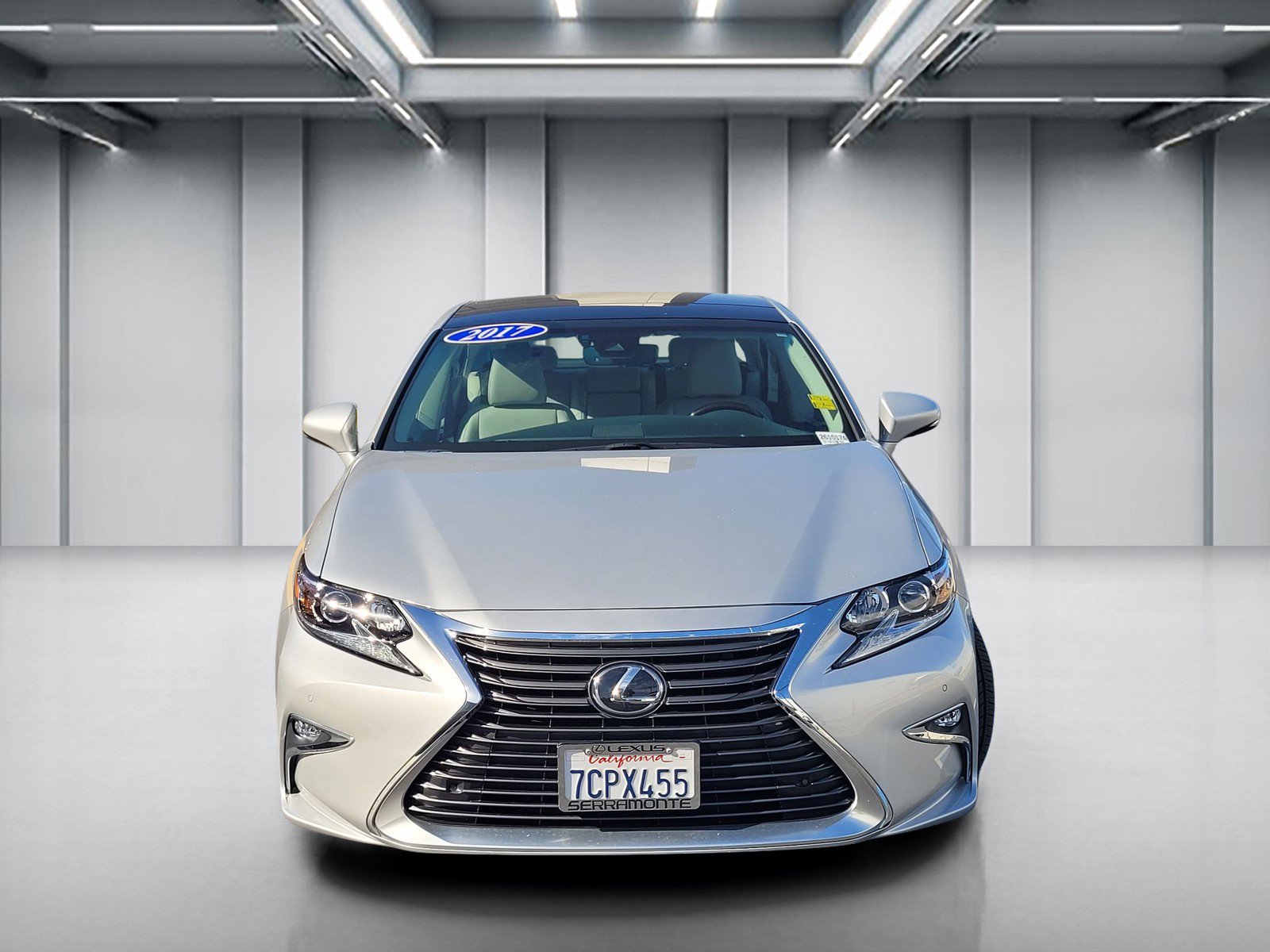 Used 2017 Lexus ES 350 w/ Navigation System Package FWD image 3