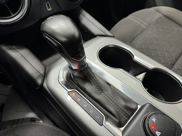 Used 2019 Chevrolet Blazer LT FWD image 28