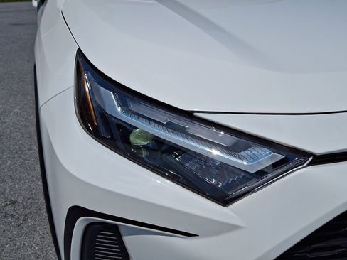 Certified 2023 Toyota RAV4 XLE AWD/4WD image 10
