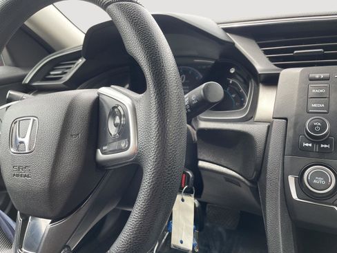 Used 2019 Honda Civic LX image 9