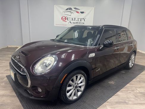 Used 2018 MINI Cooper Clubman S image 1