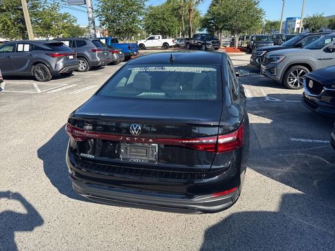 Used 2026 Volkswagen Jetta Sport FWD image 15