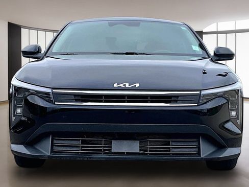Used 2025 Kia K4 FWD image 3