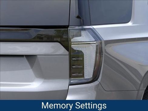 New 2026 Chevrolet Tahoe Premier image 12