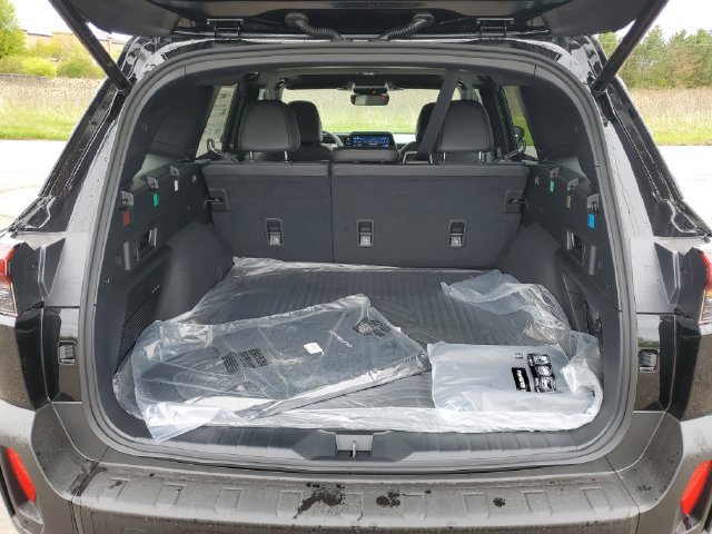 New 2026 Subaru Outback Limited AWD/4WD image 7