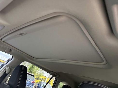 Used 2017 Toyota RAV4 XLE FWD image 30