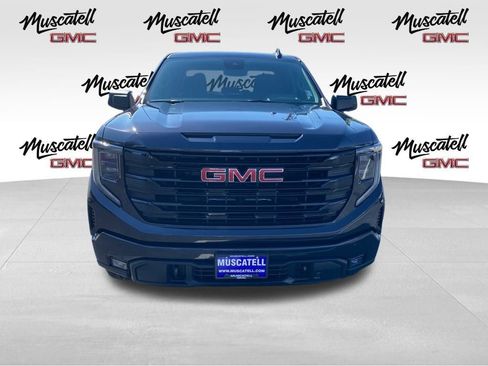 New 2026 GMC Sierra 1500 Elevation image 2