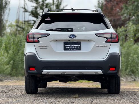 Certified 2023 Subaru Outback Limited AWD/4WD image 6