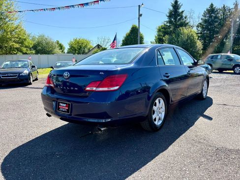 Used 2006 Toyota Avalon XLS FWD image 5