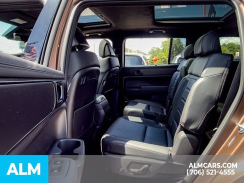 Used 2024 Hyundai Santa Fe Calligraphy AWD/4WD image 20
