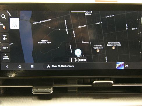 Used 2024 Hyundai Kona Limited AWD/4WD image 16
